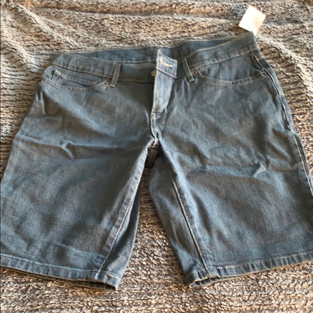 Levi’s white stripe Jean shorts